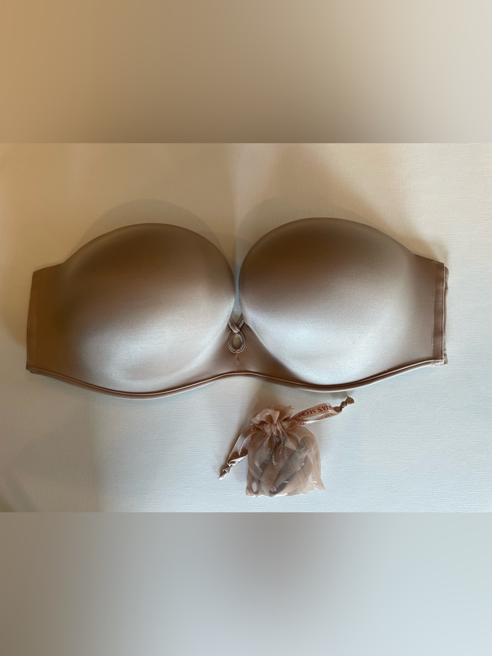 New Victoria's Secret bombshell Strapless Push-Up Bandeau in Nude 34DD